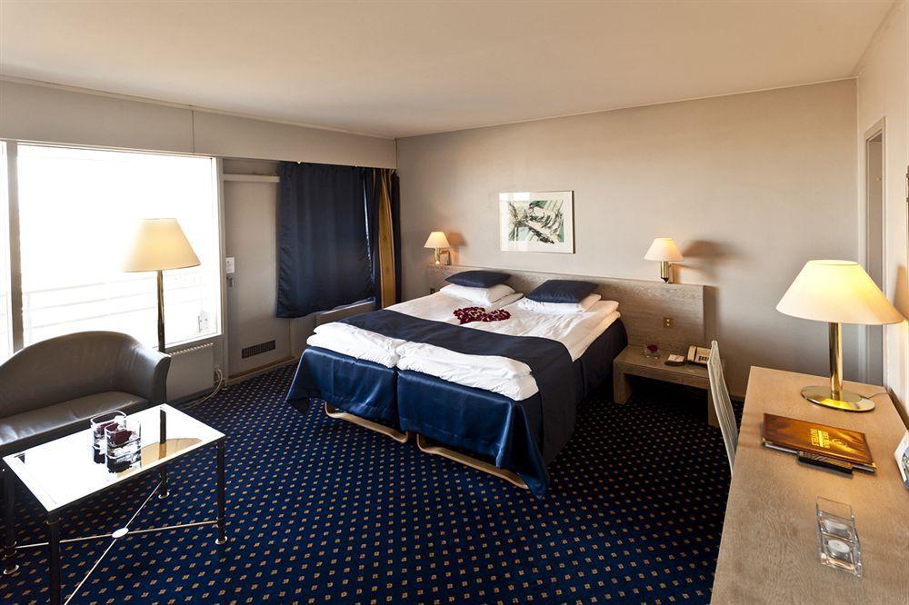 Comwell Hvide Hus Aalborg Hotel Exterior photo