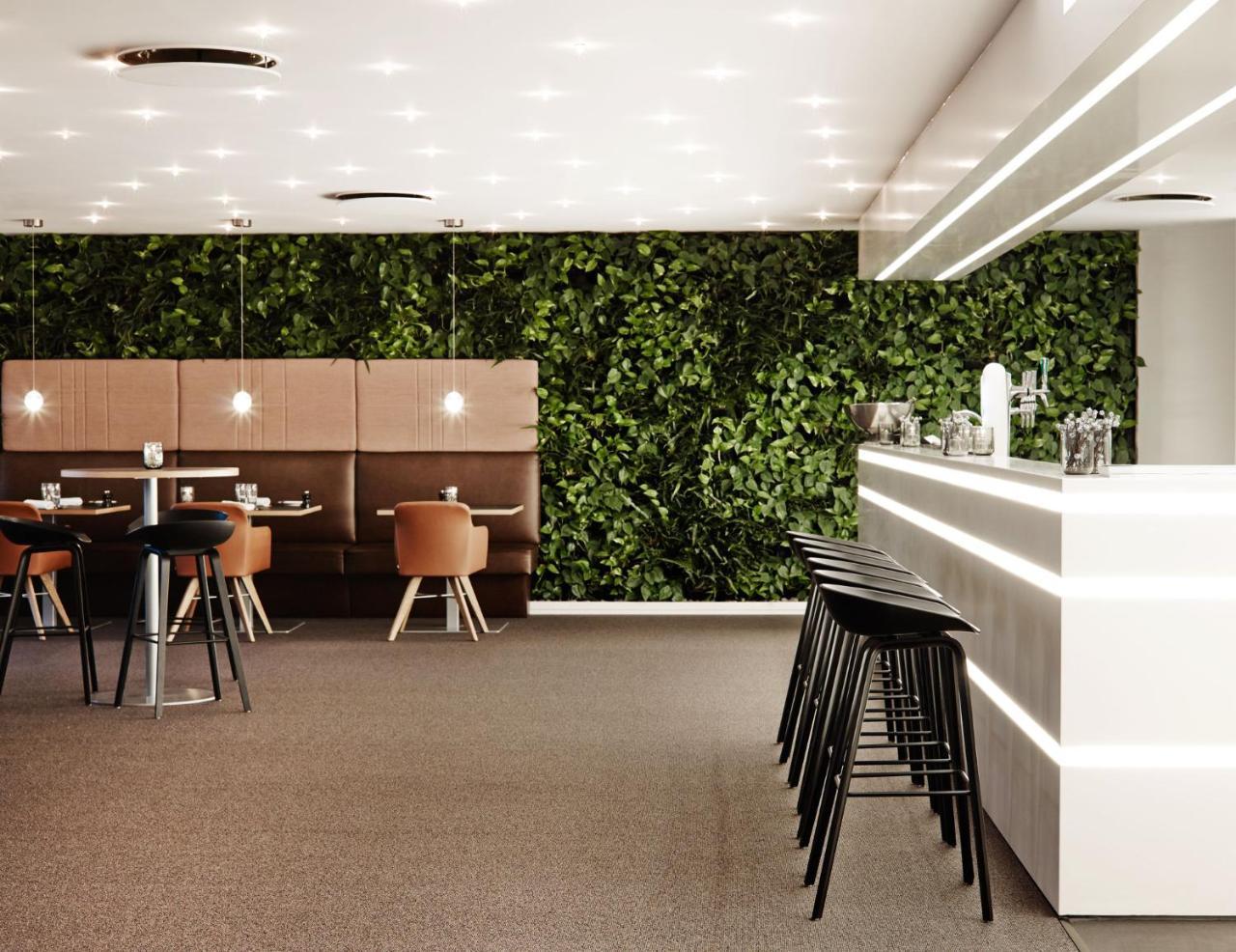 Comwell Hvide Hus Aalborg Hotel Exterior photo